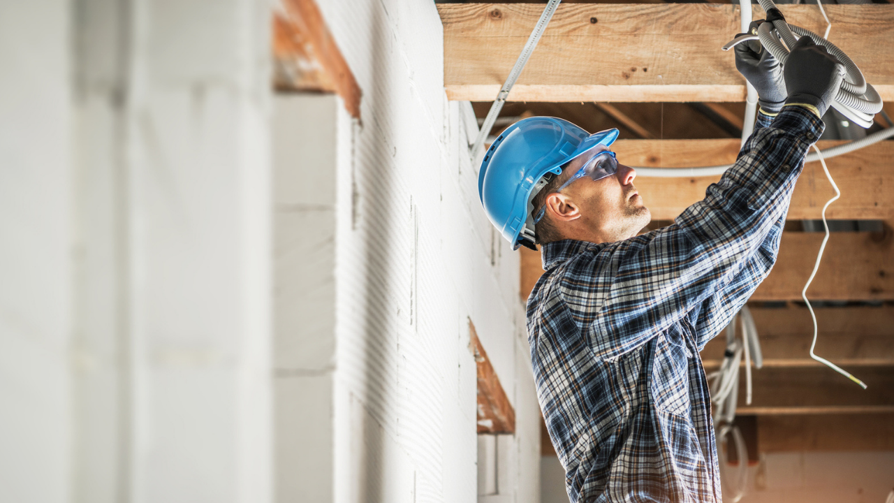 How Electrical Estimating Software Helps Small Contractors Win Commercial Electrical Jobs